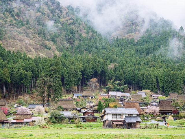 日本山村